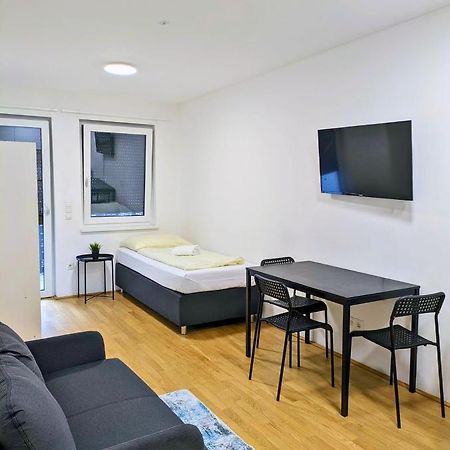 Vienna'S Danube Apartments Екстер'єр фото
