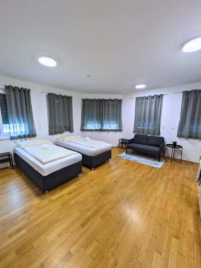 Vienna'S Danube Apartments Екстер'єр фото